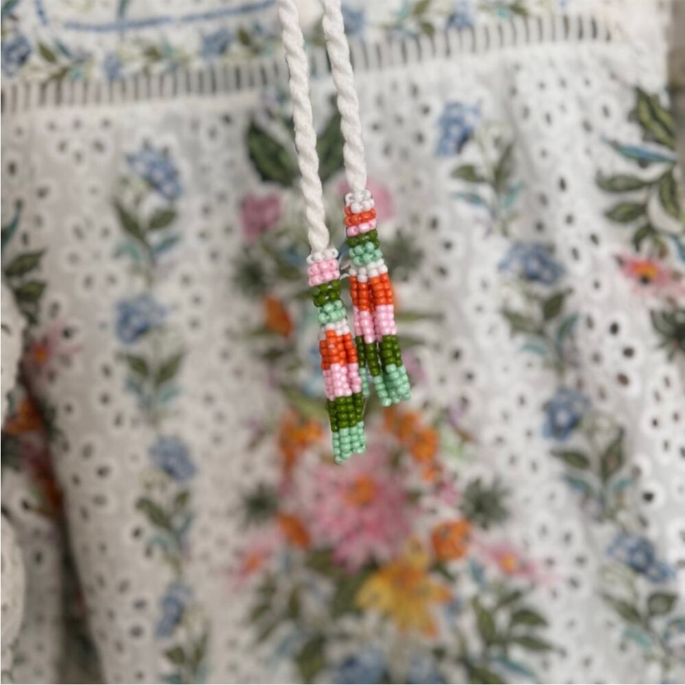 FARM Rio 💐 Sweet Bloom Bouquet Cotton Eyelet Cover-Up Minidress Size L, NWT - Picture 8 of 15
